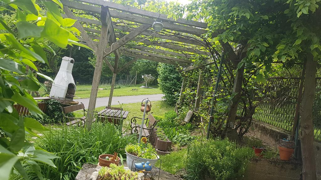 Ferienappartments Landhaus Fuehldichwohl Fehring Eksteriør bilde